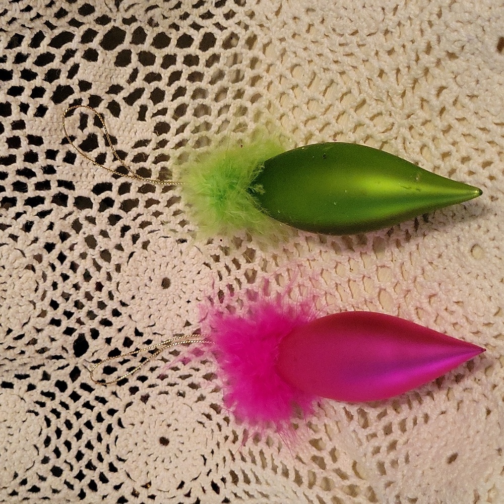 5-in feathery ornaments